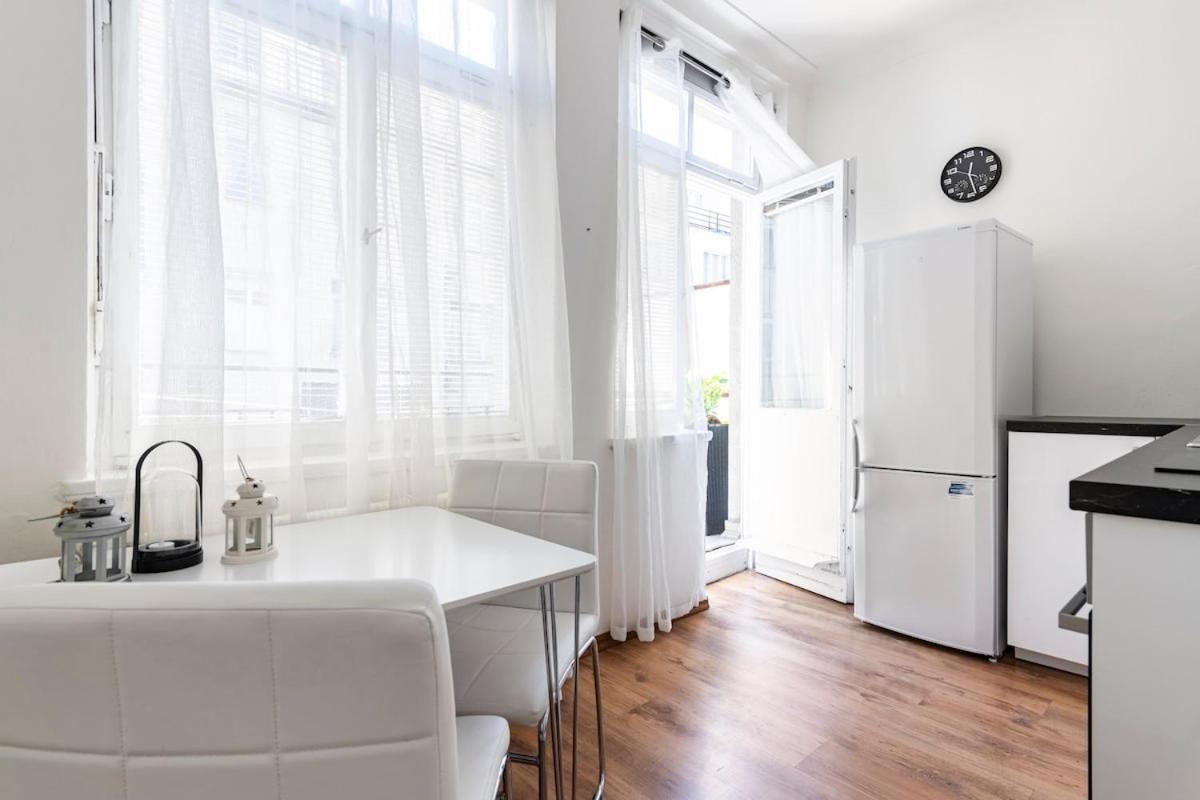 Terrace Centre Wenceslas Square Apartment Prag
